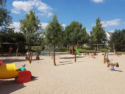 Dětské hřiště Dvorské Lány (Na Lánech)
